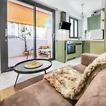 Central, Elegant & Cosy Apartment *
