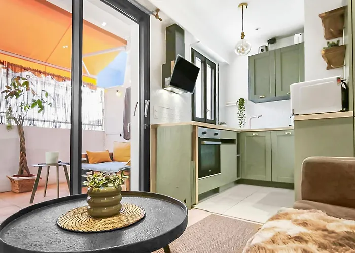 Central, Elegant & Cosy Apartment Nice