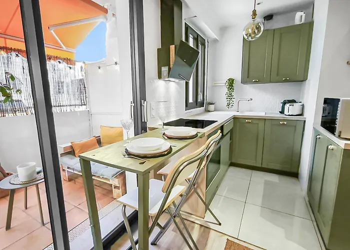 Central, Elegant & Cosy