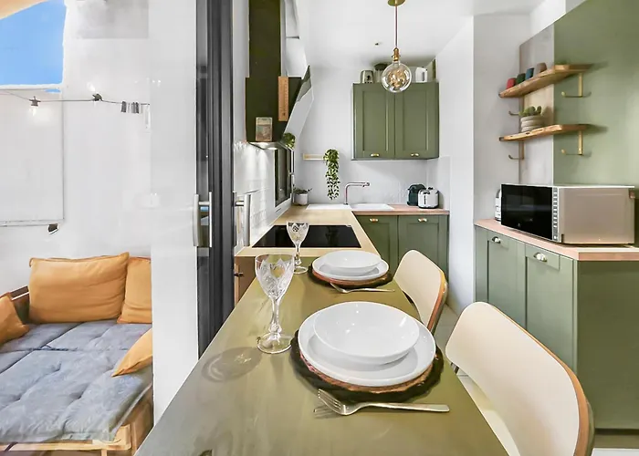 Central, Elegant & Cosy * Nice