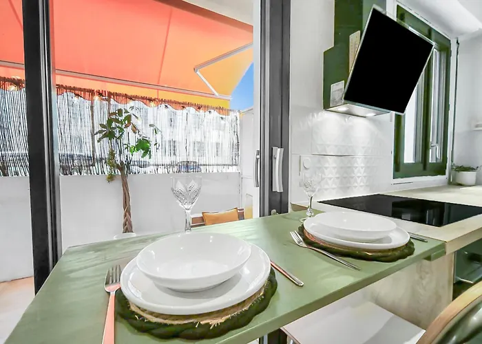 Central, Elegant & Cosy * Nice