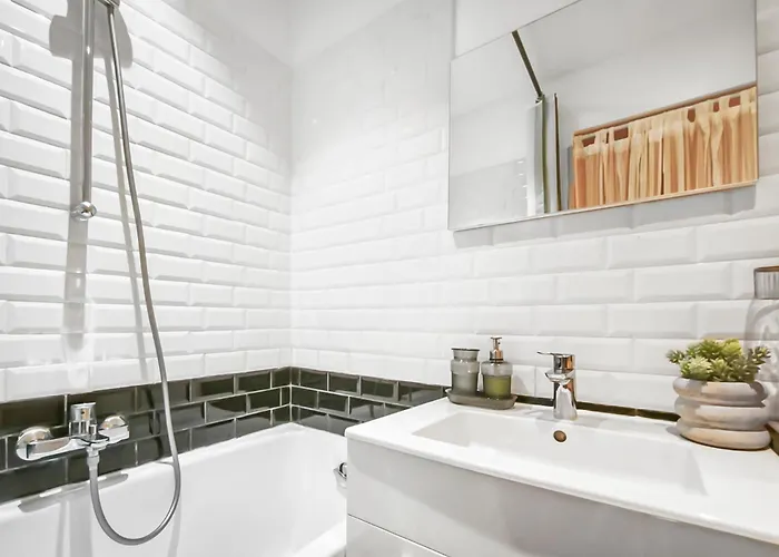 Central, Elegant & Cosy * Nice